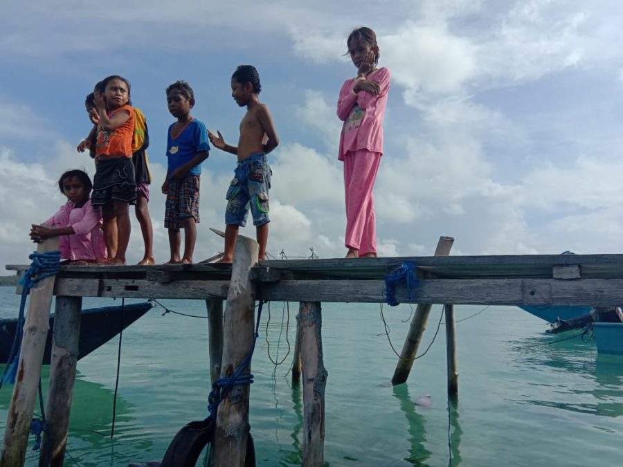 Warga Pulau UT Kota Tual : Kami NKRI Butuh Penerangan, Pendidikan & Kesehatan