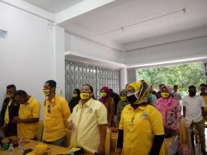 Pengurus DPD Golkar Kota Tual hadiri pelantikan pengurus Golkar tingkat Desa, Kecamatan Dullah Utara