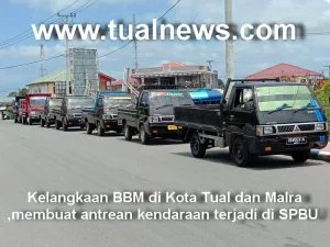 Antrean kendaraan Kota Tual dan Malra di SPBU