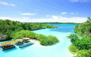 Pulau-Bair-Tual-Maluku-Tenggara-Instagram-ekacruth-696x435