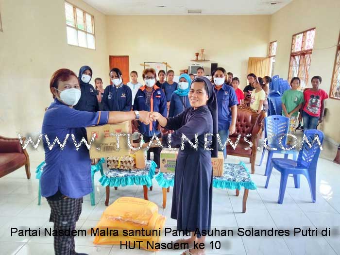 Partai-Nasdem-Malra-santuni-Panti-Asuhan-Solandres-Puteri-di-HUT-Nasdem-ke-10