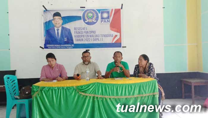 pertemuan-warga-Ohoi-Loon-bersama-Waka-DPRD-Malra.j