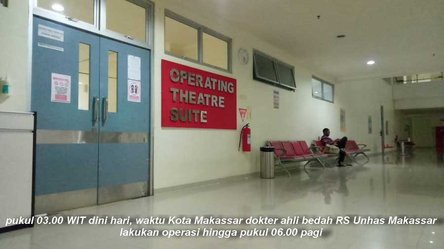 dokter ahli bedah RS Unhas Makassar lakukan operasi hingga pukul 06.00 pagi