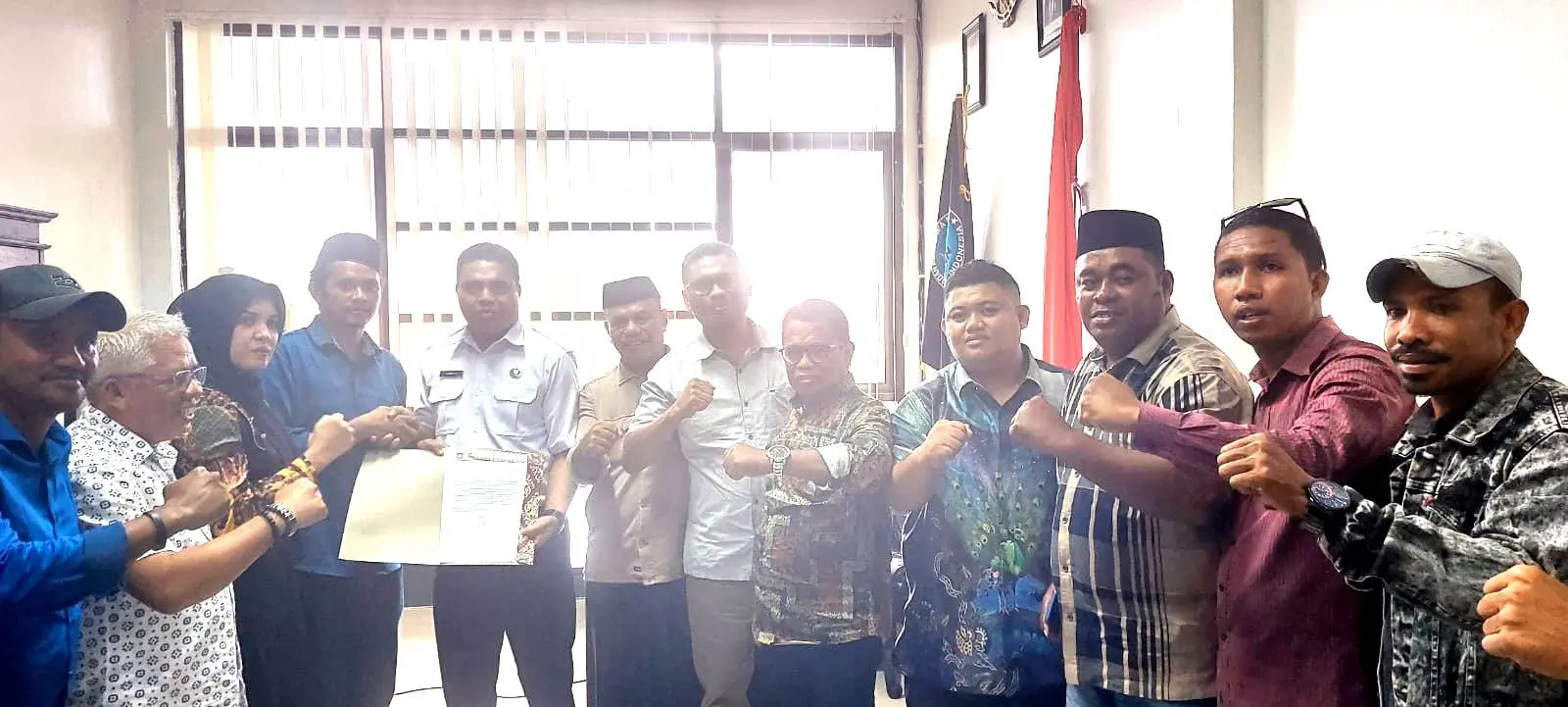 FIM-DPRD-bersama-AMPEKA-di-Kantor-BNNK-Tual