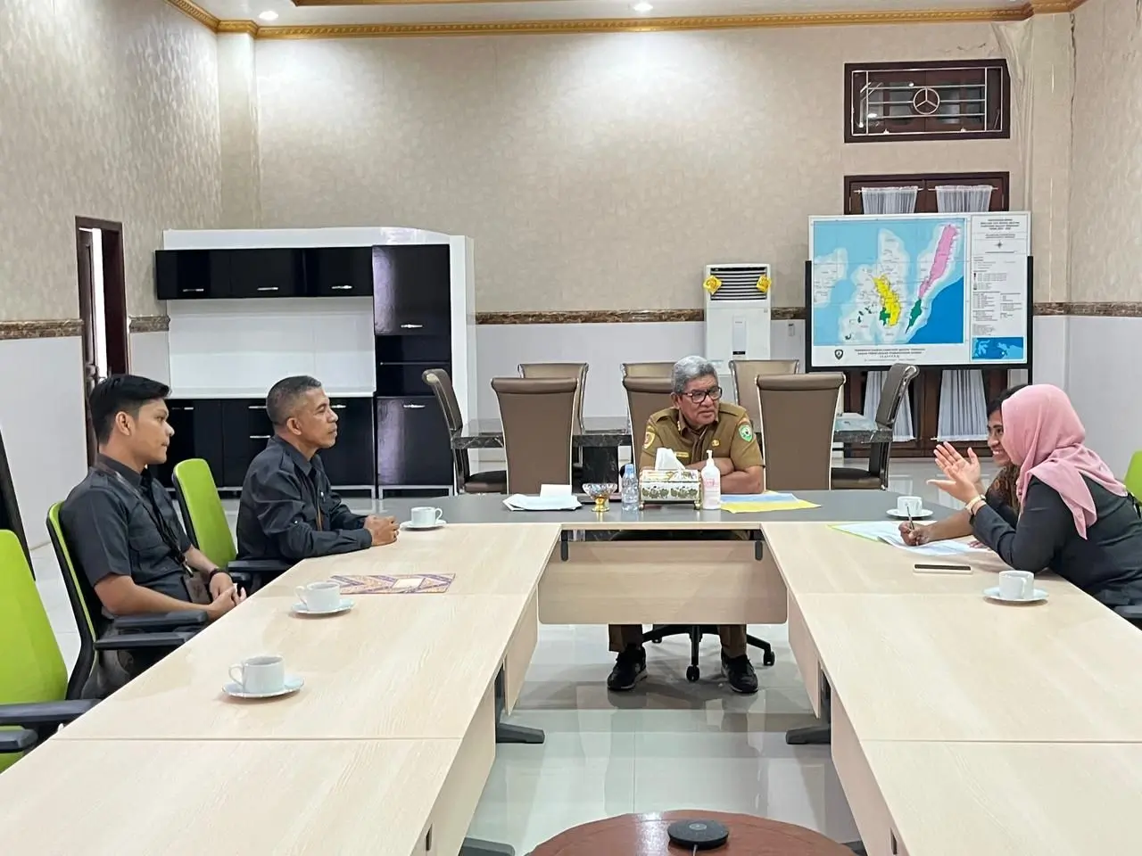 Pendataan Regrosek di Bupati Malra, M.Thaher Hanubun
