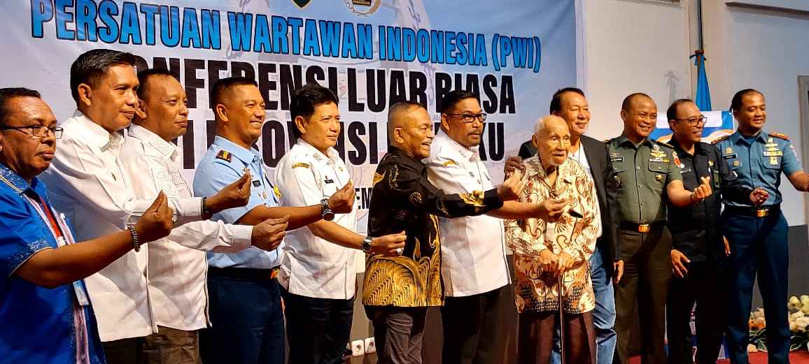 Pembukaan Konferensi Luar Biasa PWI Provinsi Maluku di Manise Hotel