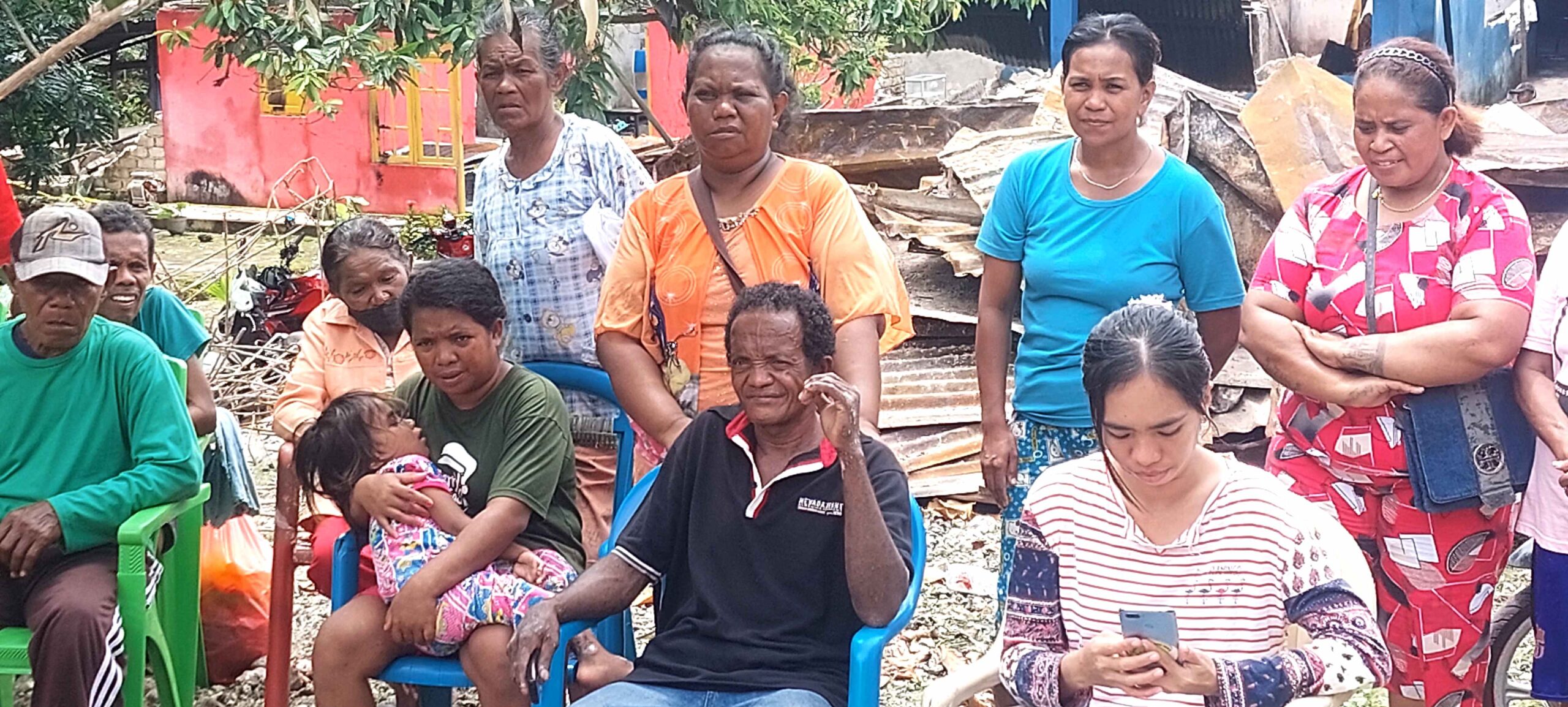 Warga terdampak konflik di kompleks Yarler, Kota Tual hadir dalam Konferensi Pers Ketua Pemuda Yarler, Sabtu 11 Februari 2023