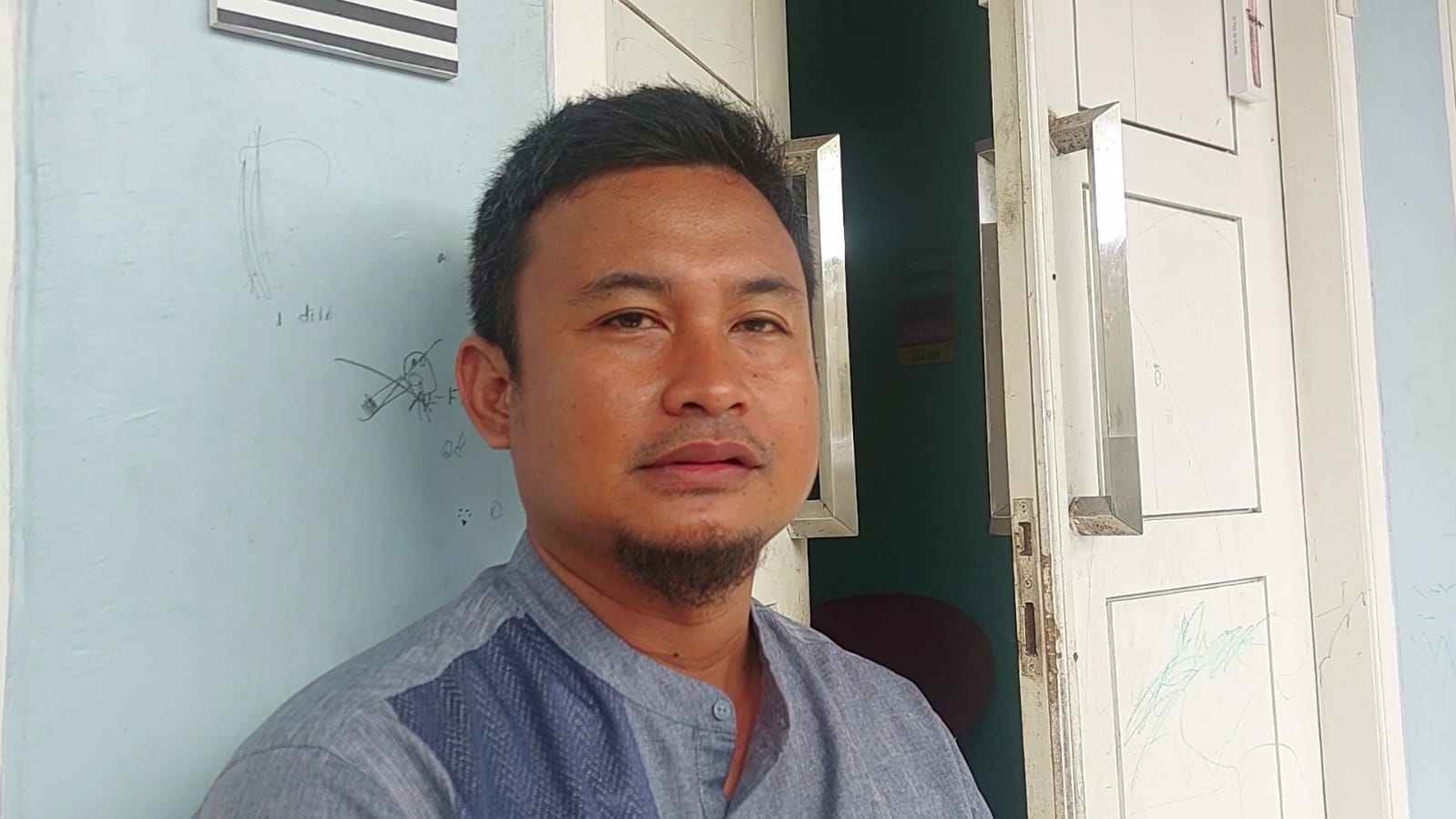 Ini pemilik mobil DP 1207 BB yang dikontrak BNI - 46 Langgur