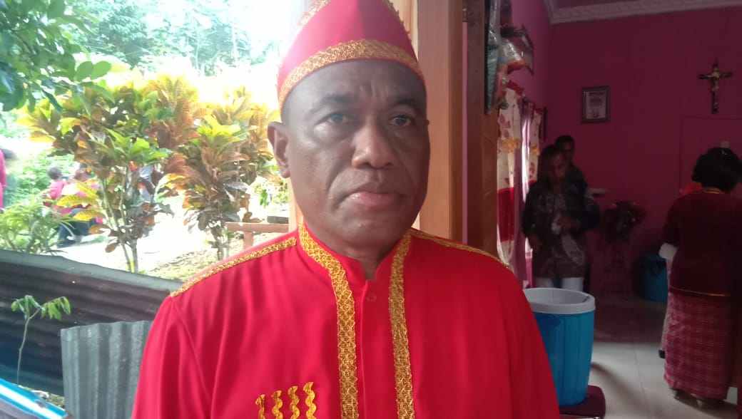 Kepala Ohoi Taar, Charles Tarantein