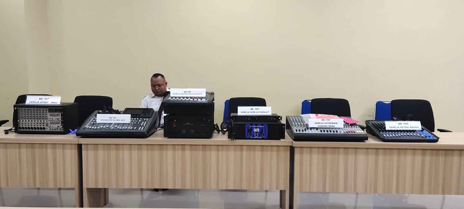 Ini barang bukti barang milik gereja di Kota Ambon hingga SBB yang dicuri pelaku pencurian GN alias Gusye