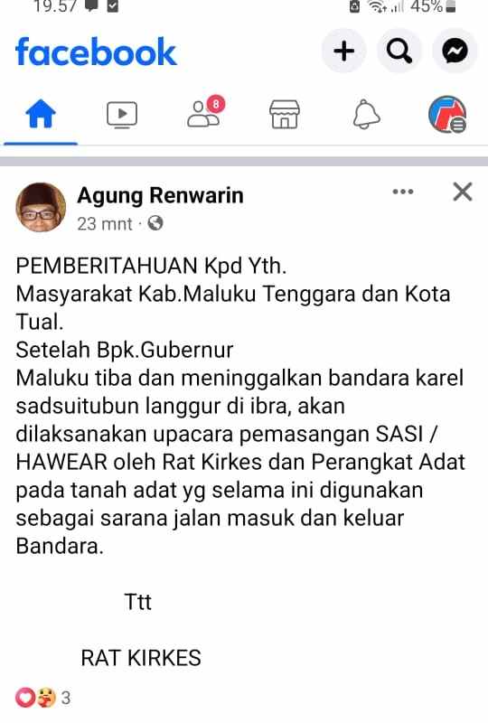 Ini bukti akun Facebook Raja Ibra yang memberitahukan pemasangan tanda larangan adat Kei Sasi di jalan Bandara Karel Sadsuitubun Langgur