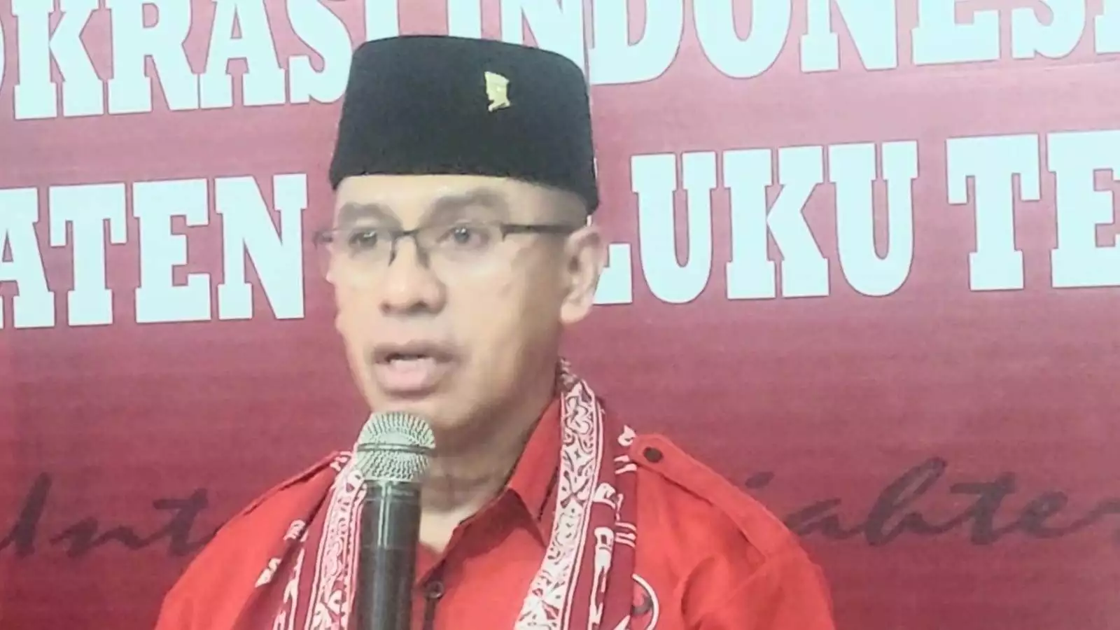 Calon Bupati Malra periode 2024-2029, Esebius Utha Safsafubun yang juga Kader murni PDI Perjuangan