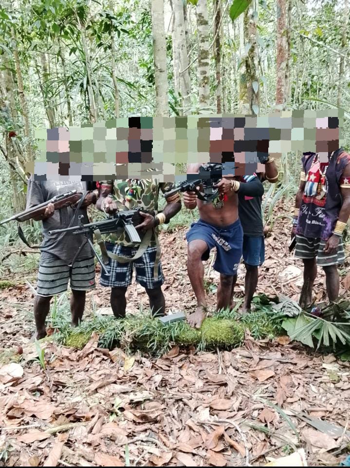 Dalam pernyataan tersebut, TPNPB menyebut berhasil menyita sejumlah perlengkapan militer ( dok - TPNPB)