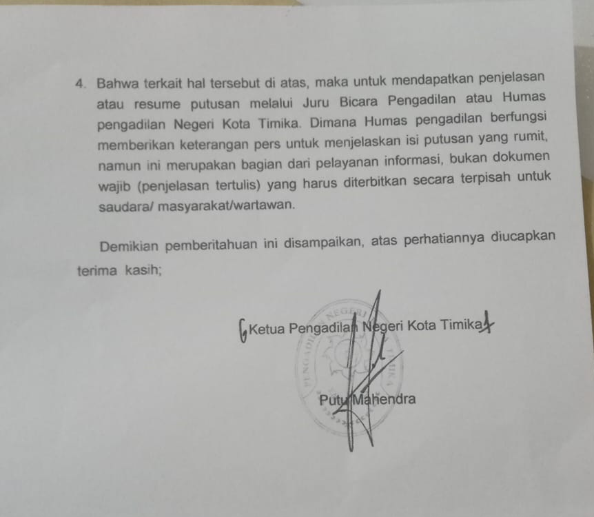 Ini bukti surat Ketua Pengadilan Negeri Mimika, Putu Mahendra kepada Pemimpin Redaksi Tualnews.com, Nerius Rahabav ( dok - Tualnews.com)