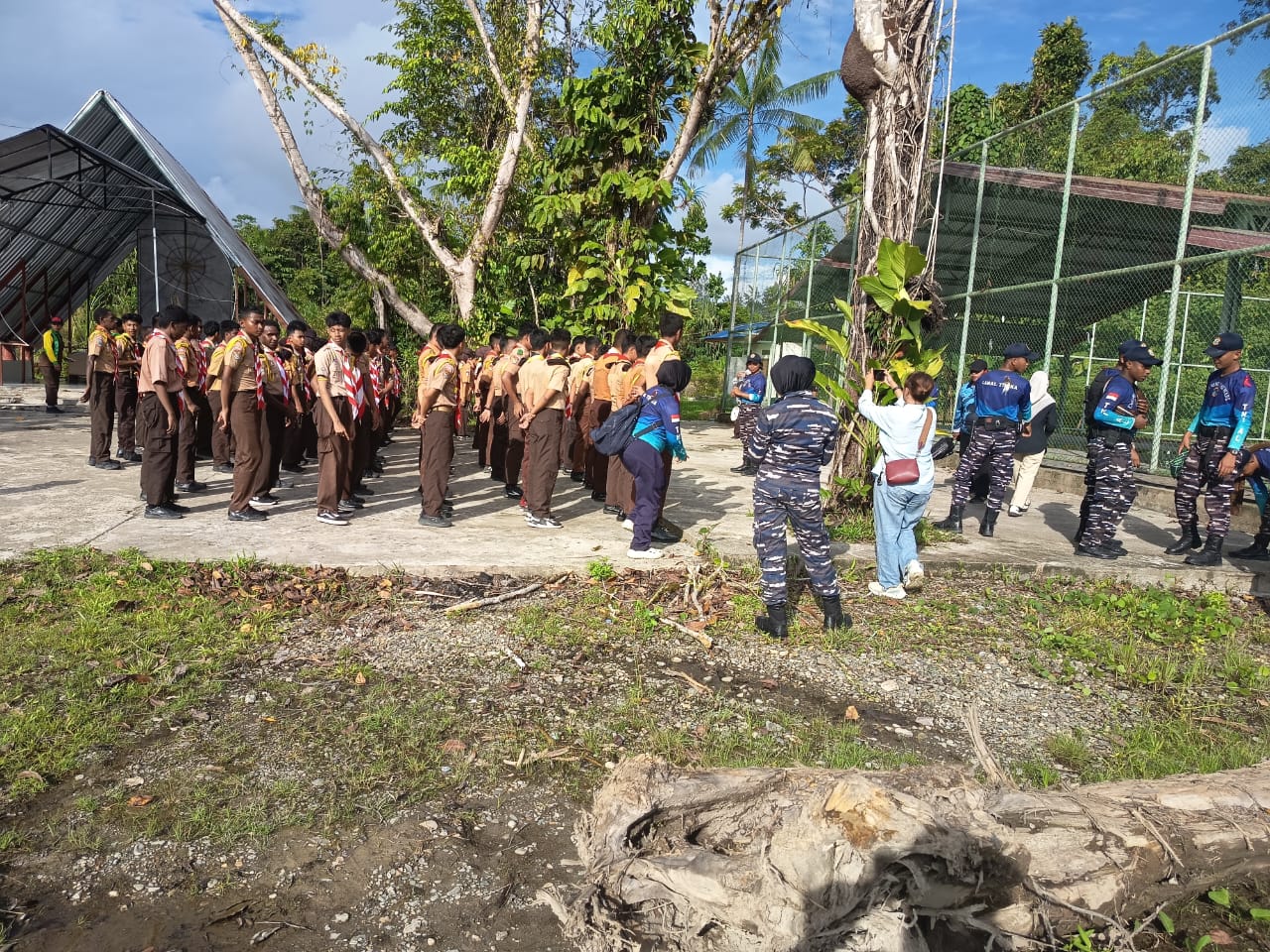 Peserta program berasal dari sejumlah sekolah di Mimika, di antaranya SMA Negeri 1 Mimika, SMA Negeri 6 Mimika, SMA Santa Maria, SMA Taruna, dan SMK Yapis.