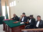 Persidangan perkara dugaan tindak pidana pembunuhan dan/atau Kekerasan Dalam Rumah Tangga (KDRT) yang diduga menjadi penyebab meninggalnya Asisten Rumah Tangga (ART) bernama Indri kembali digelar di Pengadilan Negeri Manokwari Kelas IA, Rabu (8/7).